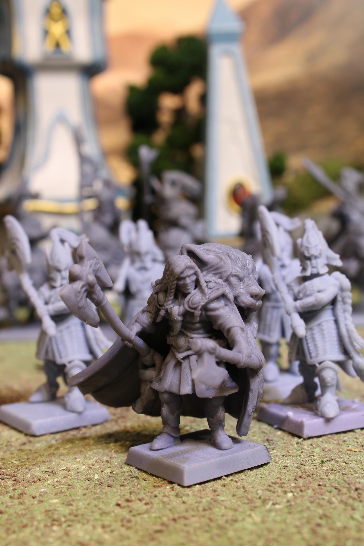 Royal Guard Commander, Modular High Elven miniatures by Landor Miniatures! High Elves for Fantasy Wargames
