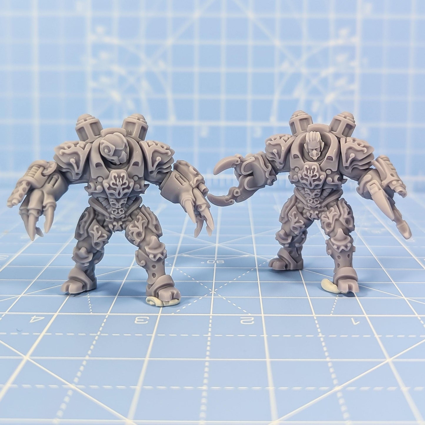 Ohass Hellspire Hunter w/ Psychic Prime -  Sci-Fi Grimdark Mutant Hunters by Print Minis