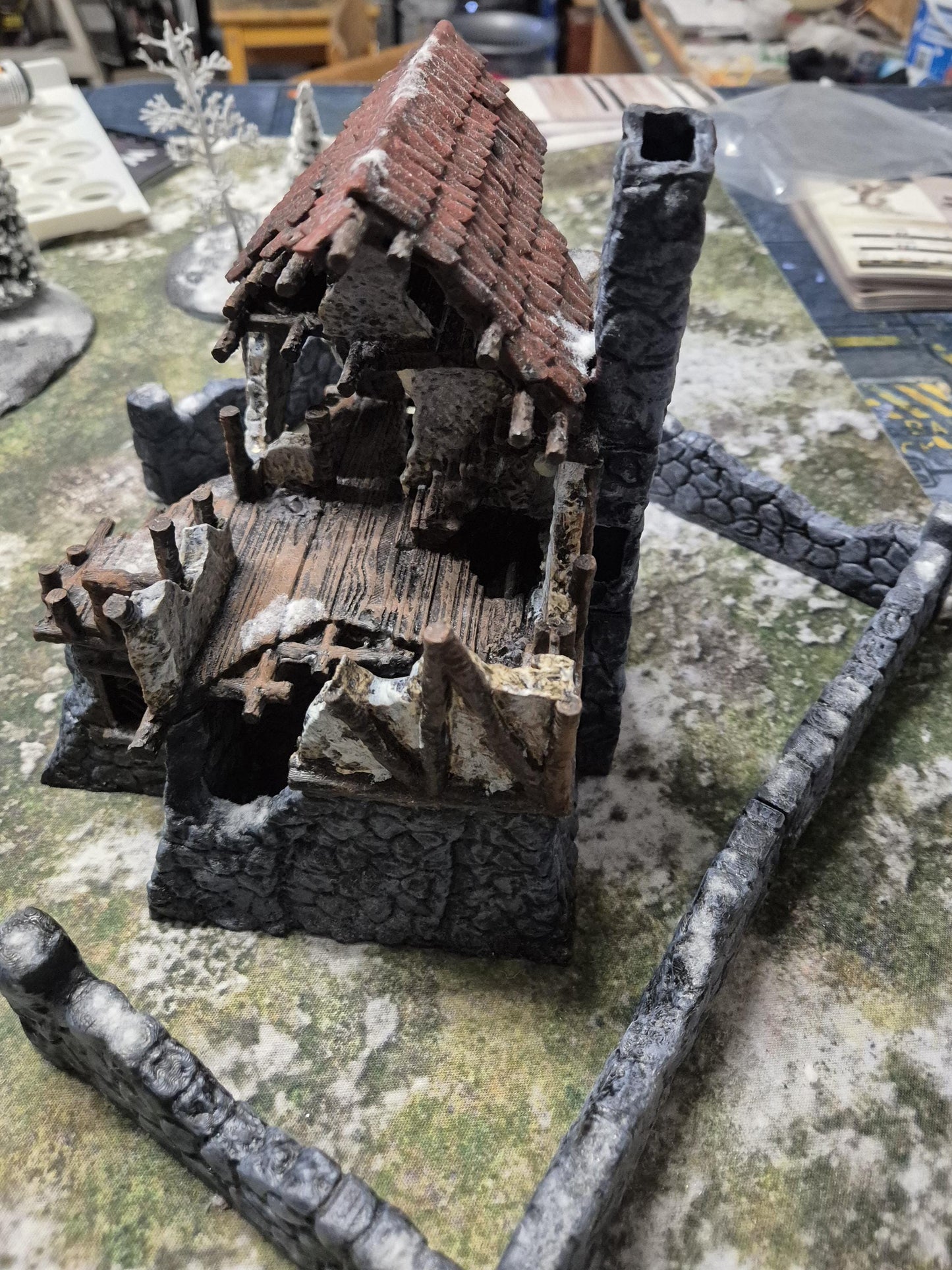 Ruined FarmHouse - Tabletop Terrain - 28 MM, Tabletop 3D Printed Terrain by MiniatureLand, Perfect for Wargaming and RPGs