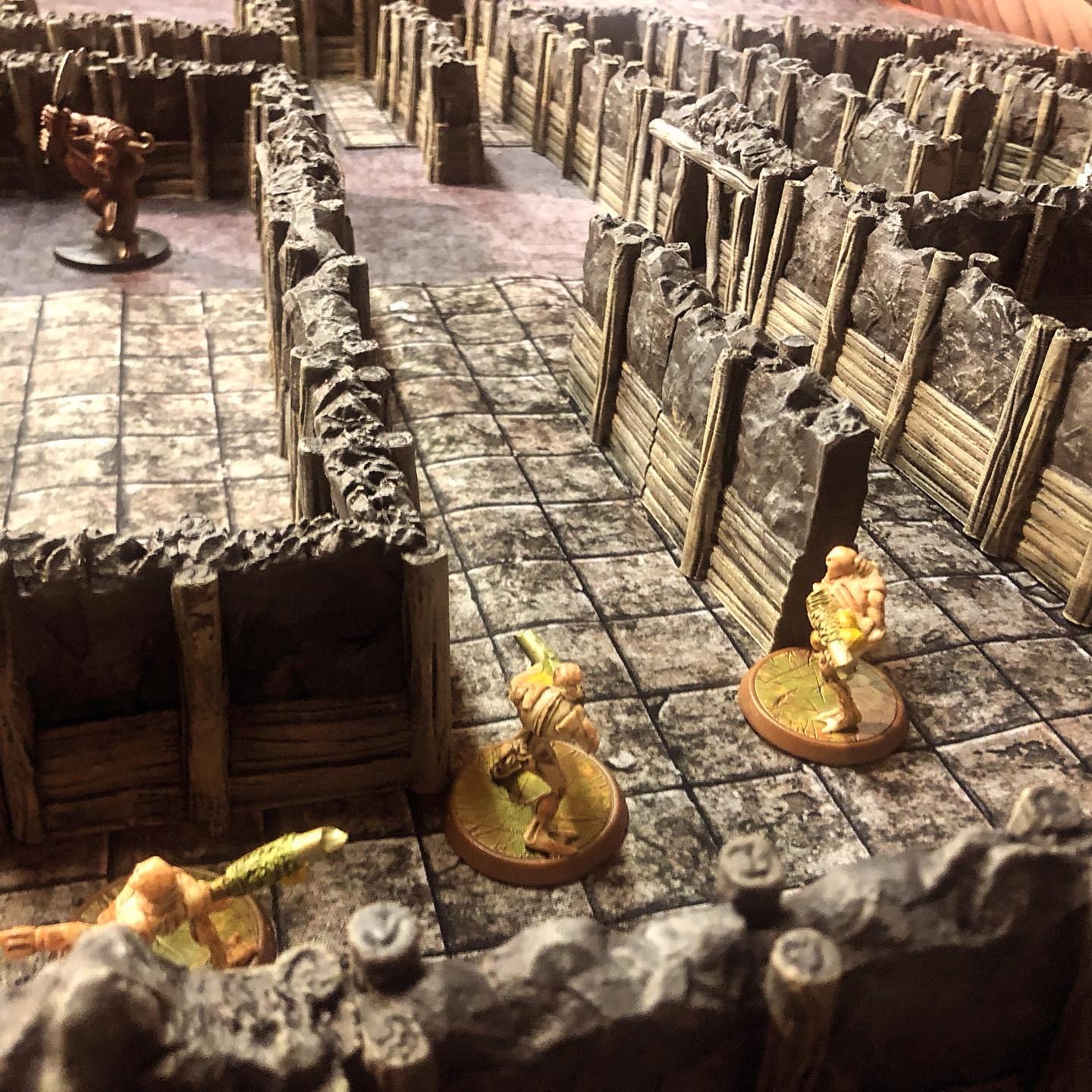 Interior Mine Walls - 3D Printed Tabletop Terrain, Perfect for Wargames, Board Games, Role Playing Games