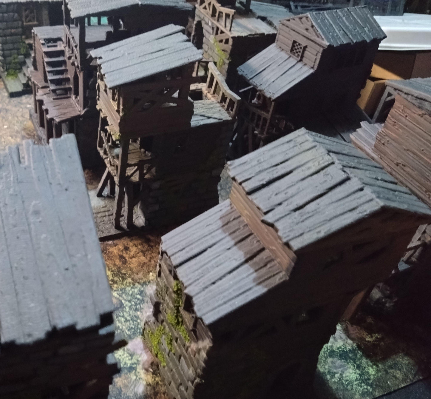 Modular Slum District - Tabletop Terrain - 28 MM, Tabletop 3D Printed Terrain by MiniatureLand, Perfect for Wargaming and RPGs