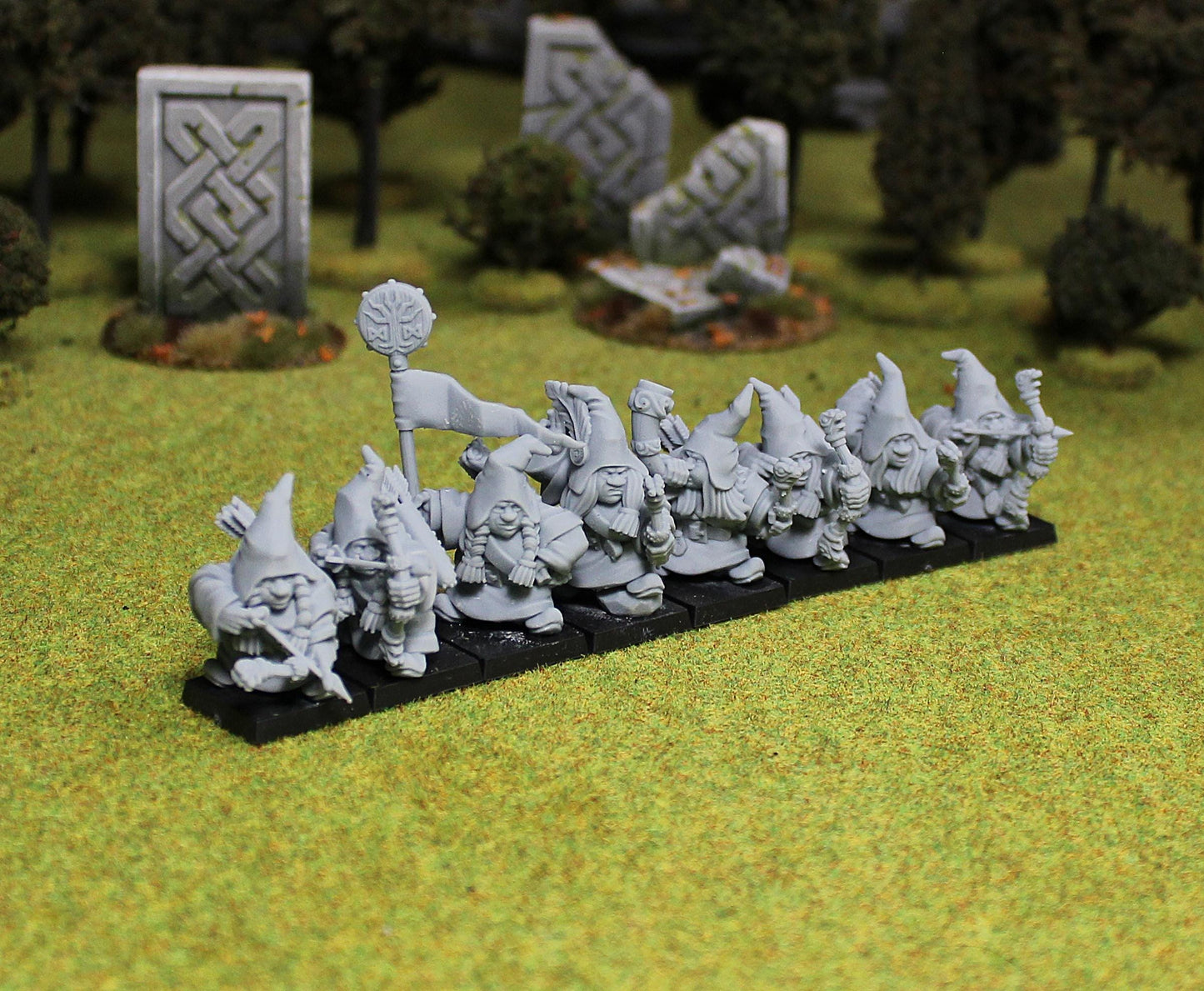Dwarven Rangers with Bow, Fantasy Skirmish Miniatures by MoM Miniatures, perfect for Fantasy Wargames and RPGs