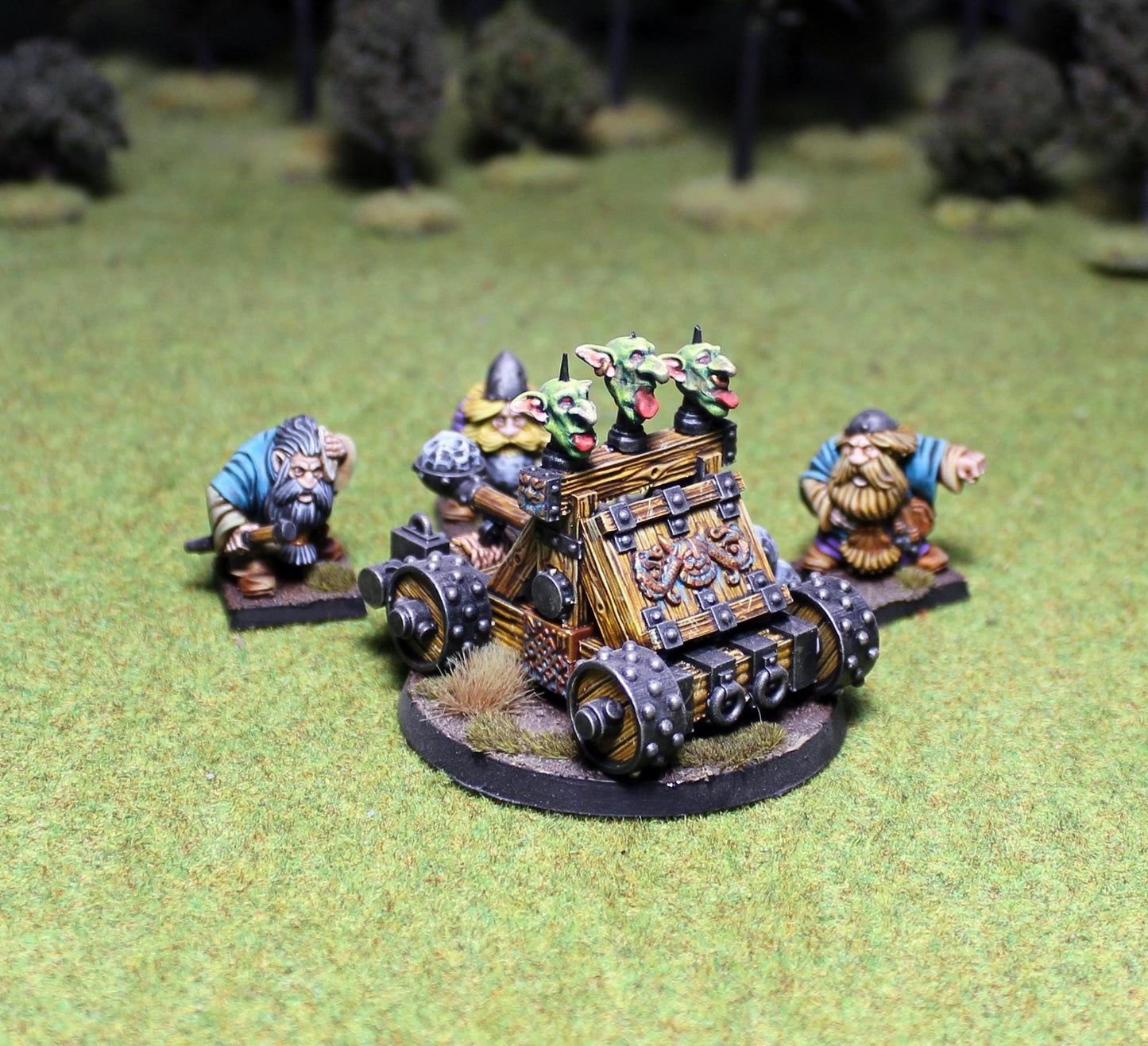 Dwarf Catapult, Fantasy Skirmish Miniatures by MoM Miniatures, perfect for Fantasy Wargames and RPGs