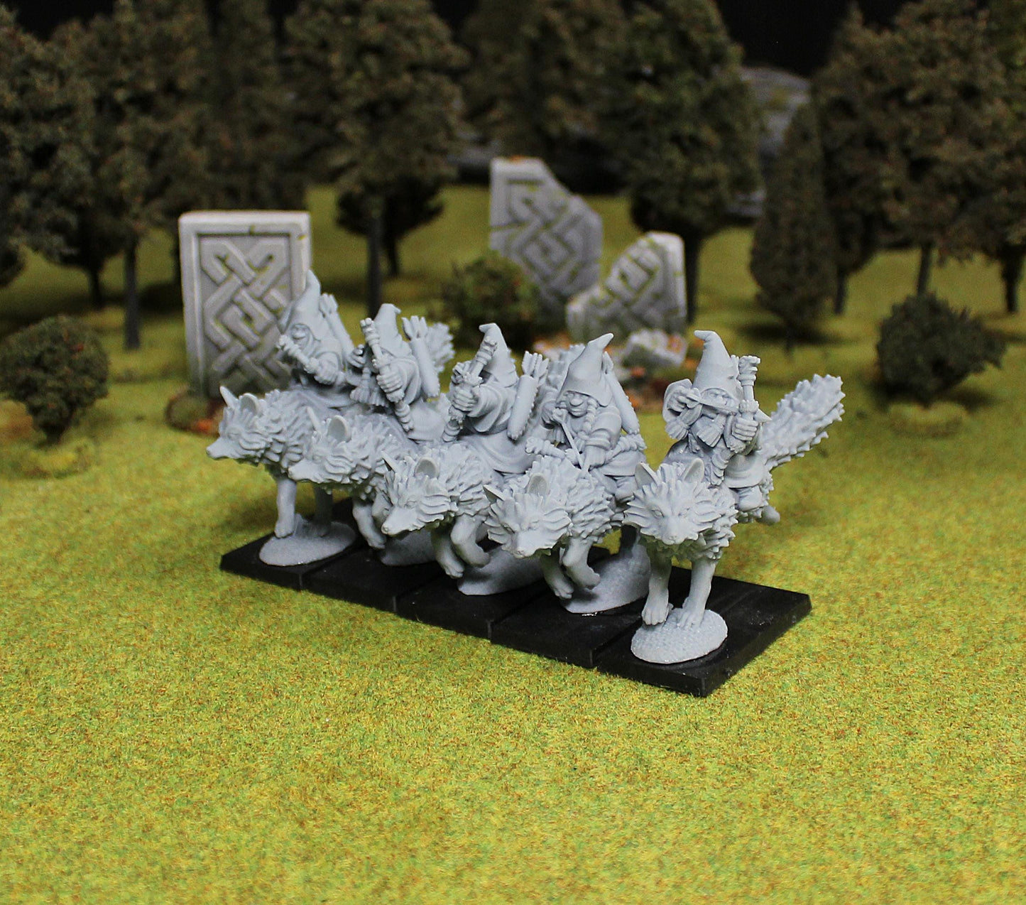 Dwarf Ranger on Fox, Fantasy Skirmish Miniatures by MoM Miniatures, perfect for Fantasy Wargames and RPGs