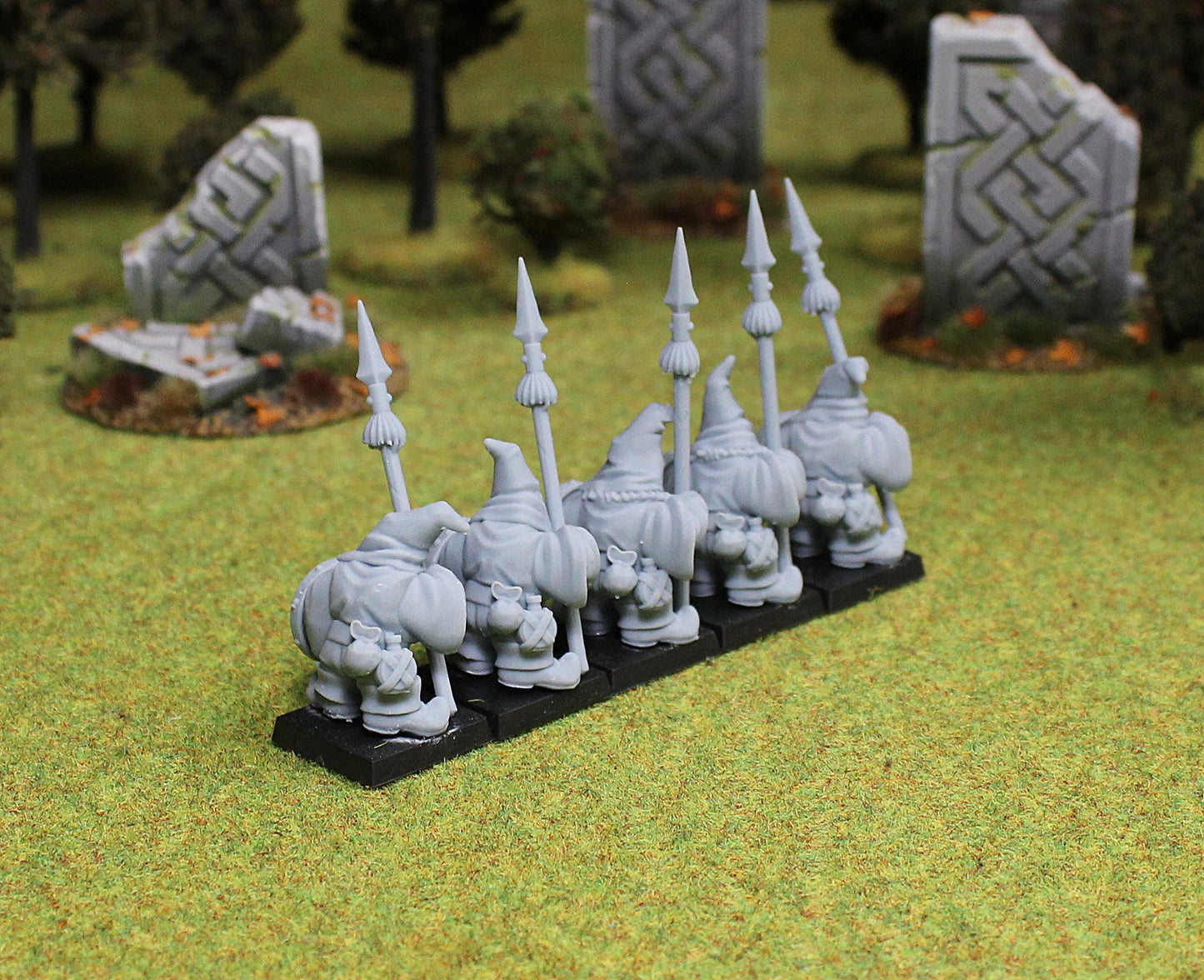 Ranger Dwarves with Spear, Fantasy Skirmish Miniatures by MoM Miniatures, perfect for Fantasy Wargames and RPGs