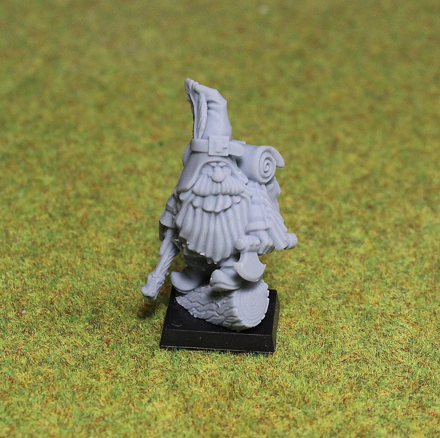 Dwarf Explorers, Fantasy Skirmish Miniatures by MoM Miniatures, perfect for Fantasy Wargames and RPGs