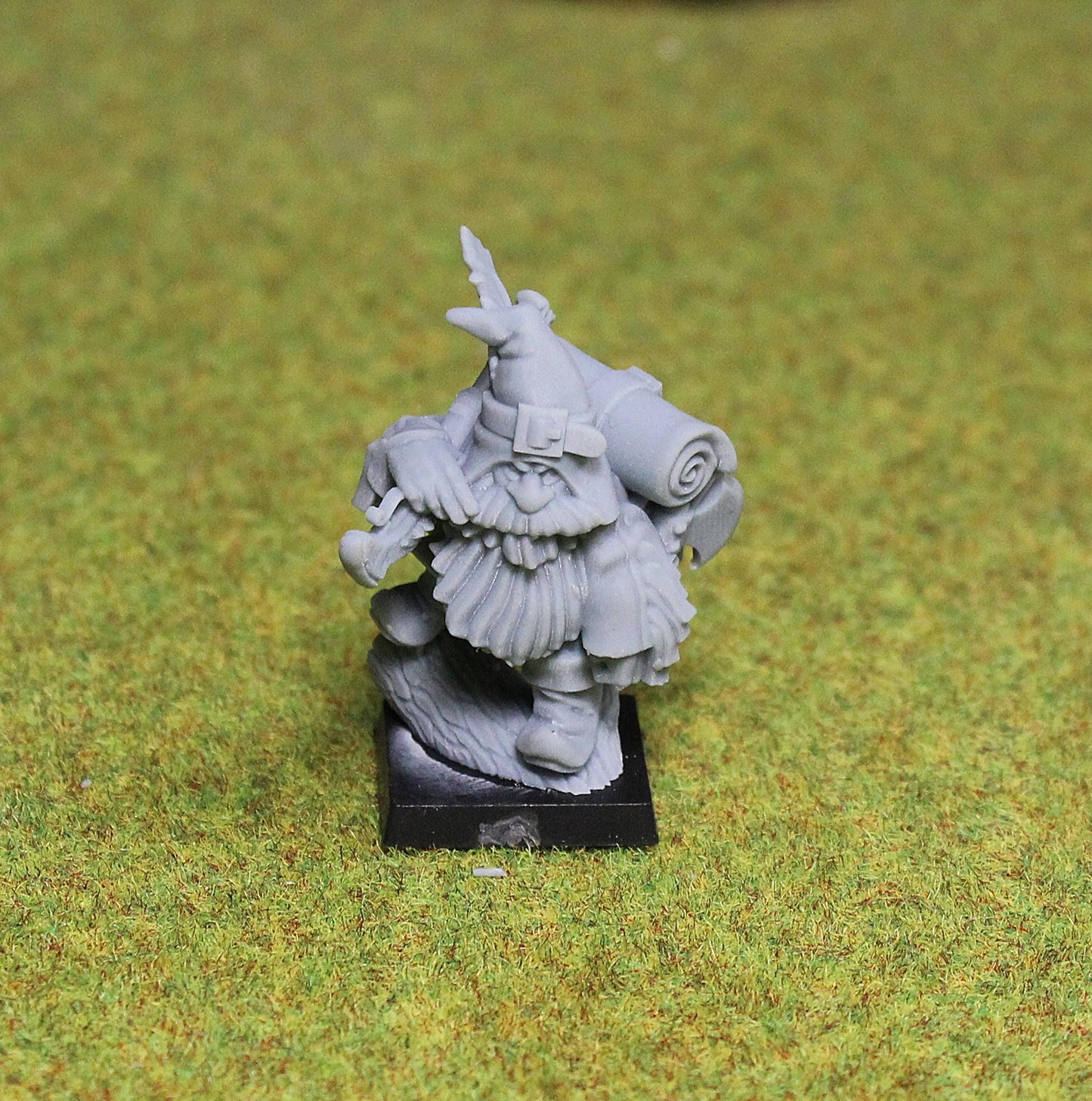 Dwarf Explorers, Fantasy Skirmish Miniatures by MoM Miniatures, perfect for Fantasy Wargames and RPGs
