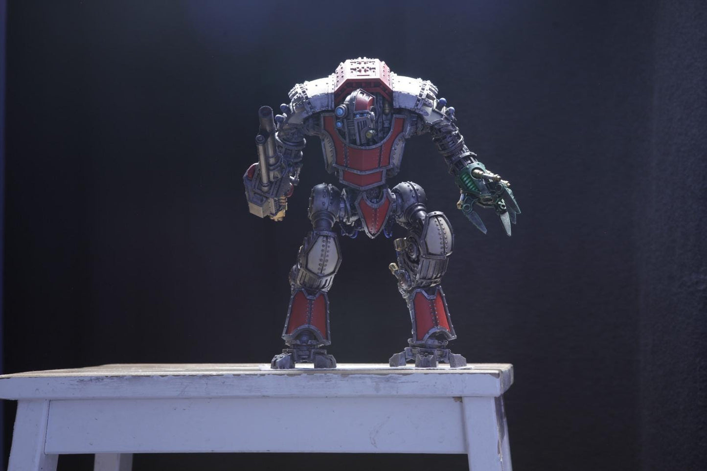 Scavenger Defender Mk1, Modular Sci-Fi Titanic Warbot by STATIONFORGE, Grimdark Wargames Proxy