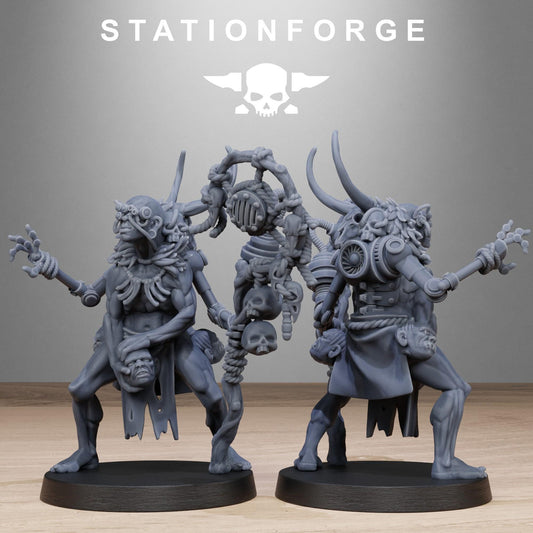 Techno Savanger Necromants, Chaos Worshipper Sci-Fi Wargames Miniatures by STATIONFORGE, Corrupted Imperial Guard
