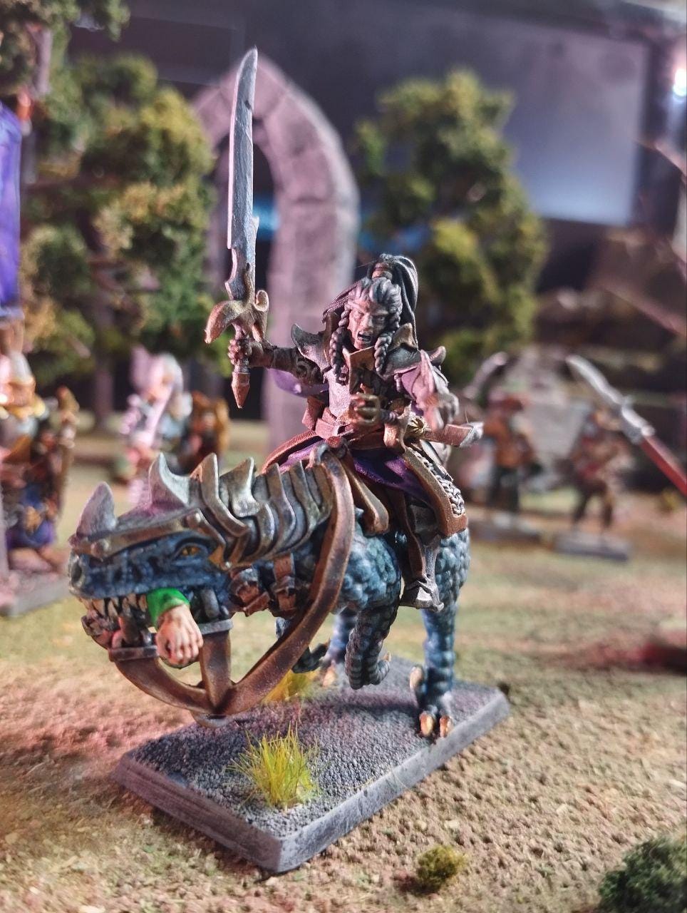 Dark Elf Commander, Modular Dark Elven miniatures by Landor Miniatures! Dark Elves for Fantasy Wargames