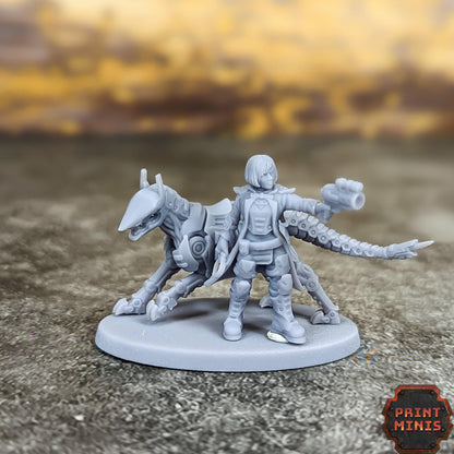 Katja - Enforcer Inspector & Cyberhound - Sci-Fi Grimdark Tech Hunter Mercenaries