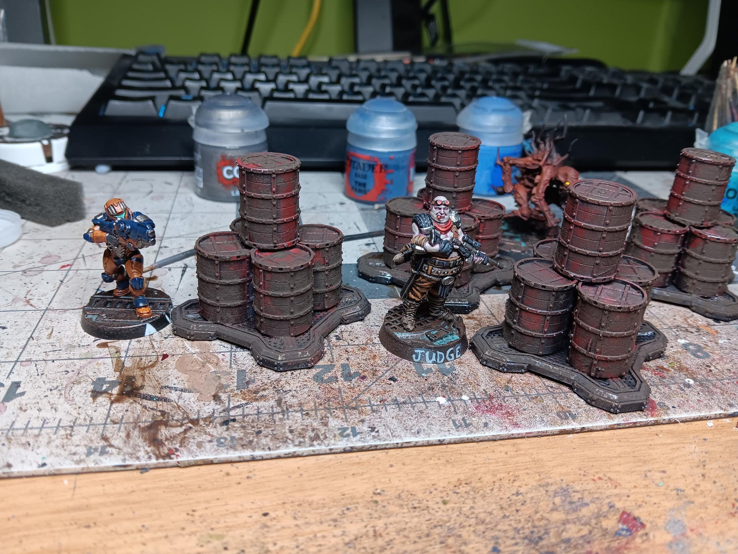 Crates and Barrels Scatter - Refuelling Base - Sci-Fi Space Industrial Terrain by Print Minis