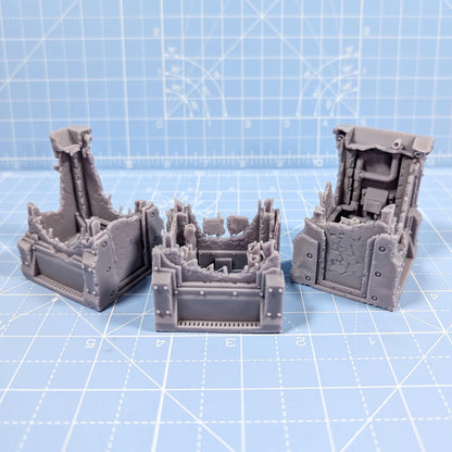 Damaged Risor District Walls - Risor District - Sci-Fi City Skirmish Wargaming Terrain by Print Minis