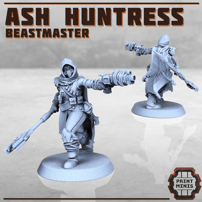 Ash Huntress - Beastmaster -  Sci-Fi Grimdark Mercenaries by Print Minis