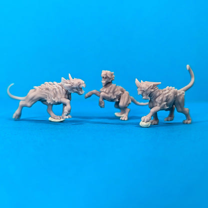 Stonekats - Bitter Nightshade Pets -  Sci-Fi Grimdark City Skirmish Warfare Female Mercenaries by Print Minis