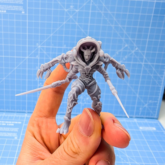 Lady Hestia - Hellspire Hunter -  Sci-Fi Grimdark Mutant Hunters by Print Minis