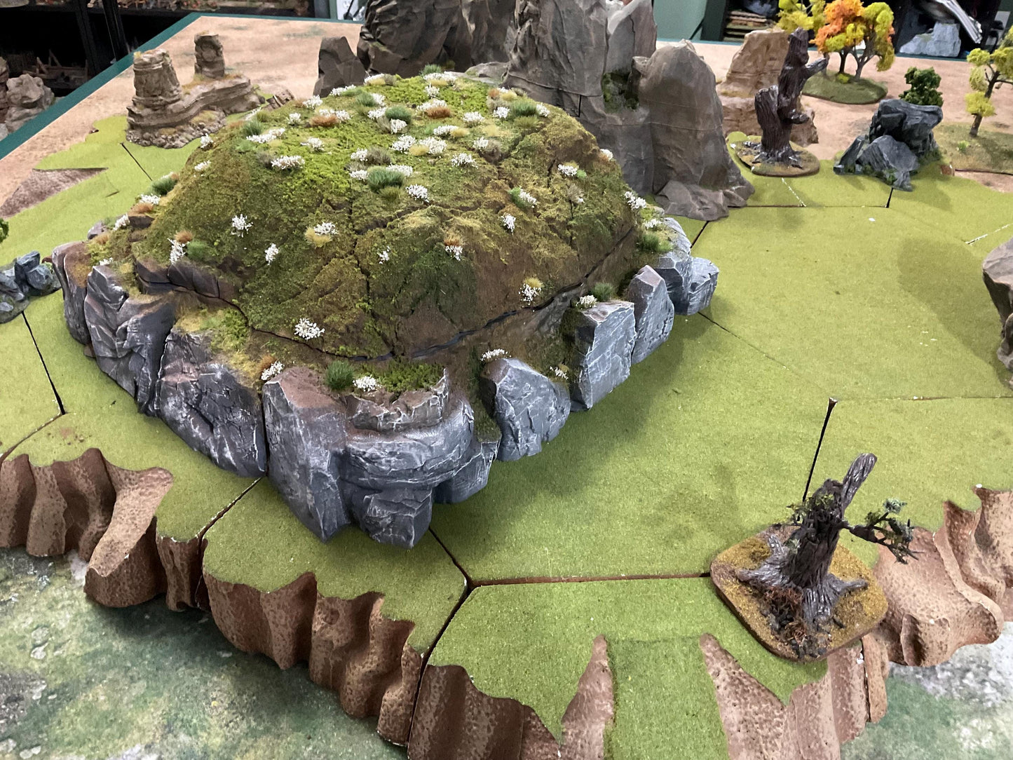 Barrow Graves by GameScape3D - 3D Printed Tabletop Terrain, Perfect for Wargames, Board Games, Role Playing Games