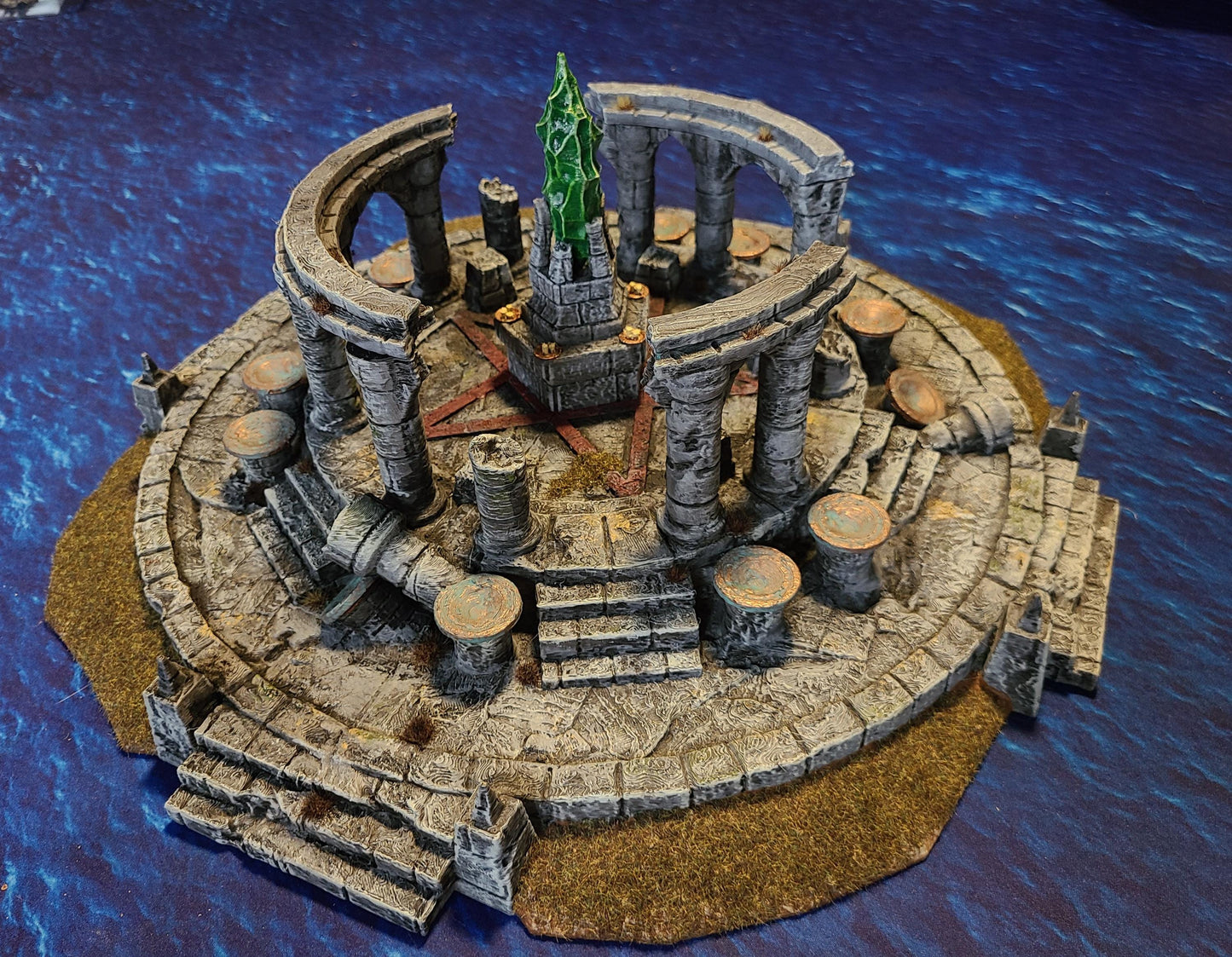 Old Round Altar - Tabletop Terrain - 28 MM, Tabletop 3D Printed Terrain by MiniatureLand, Perfect for Wargaming and RPGs