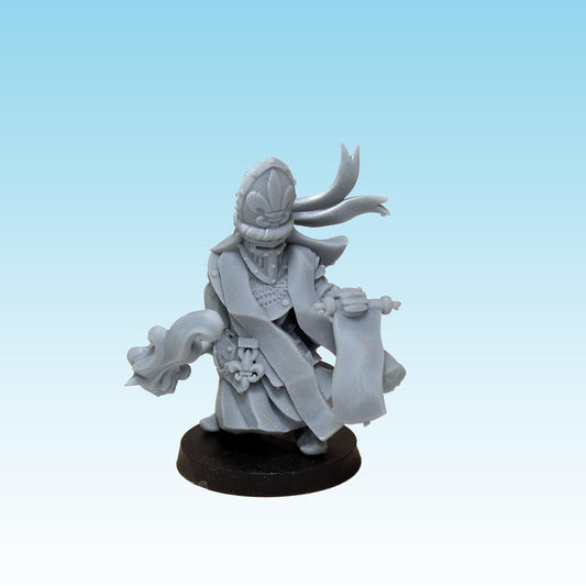Knight Priest, Fantasy Skirmish Miniatures by MoM Miniatures, perfect for Fantasy Wargames and RPGs