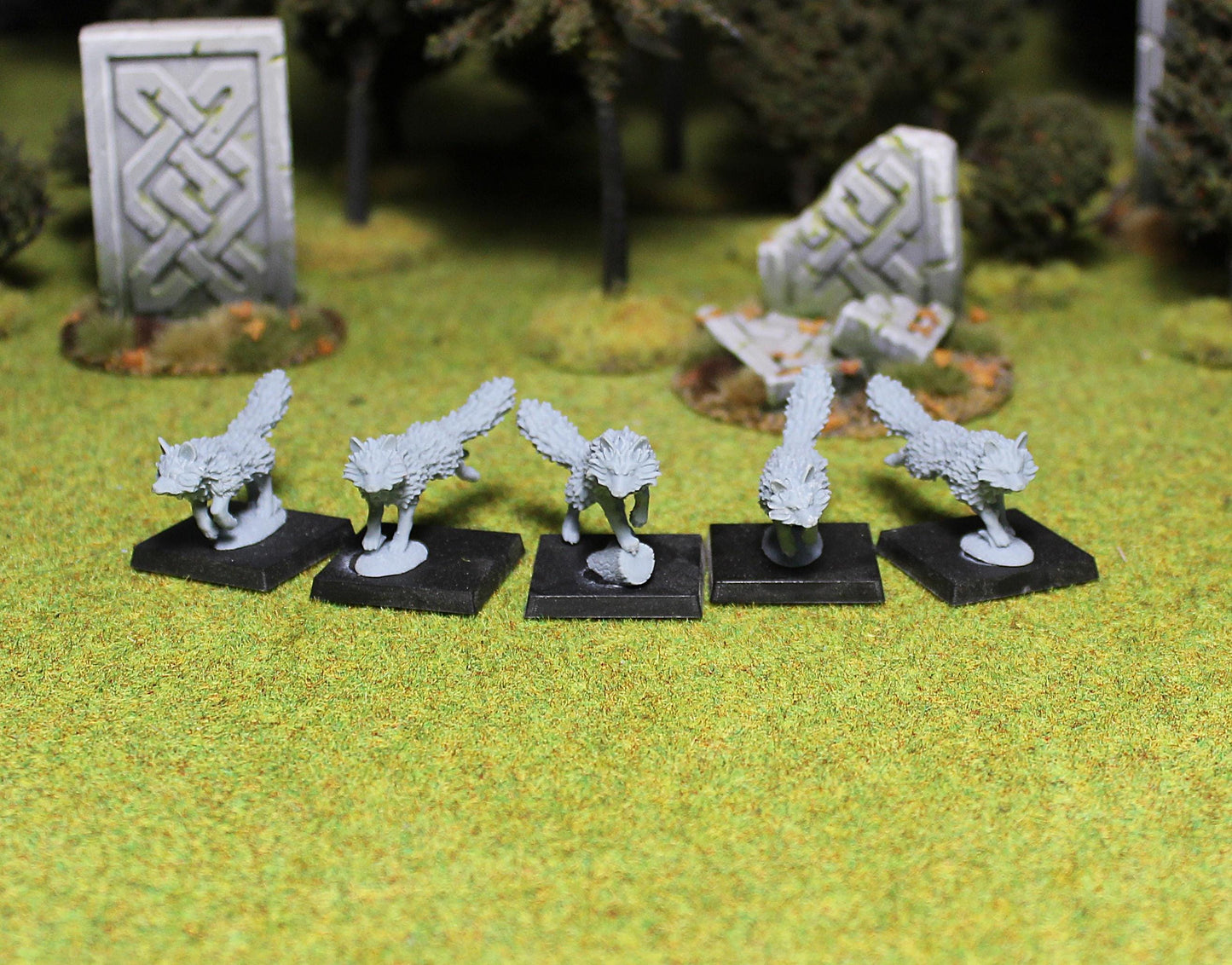 Foxes, Fantasy Skirmish Miniatures by MoM Miniatures, perfect for Fantasy Wargames and RPGs