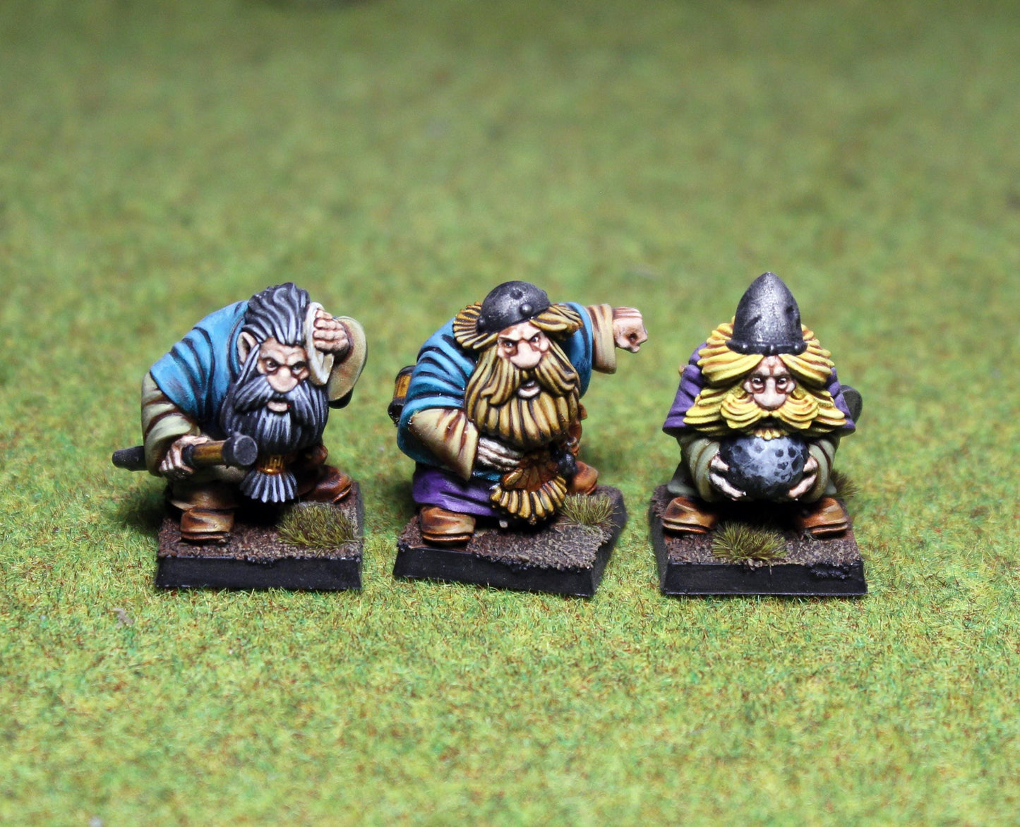Dwarf Catapult, Fantasy Skirmish Miniatures by MoM Miniatures, perfect for Fantasy Wargames and RPGs
