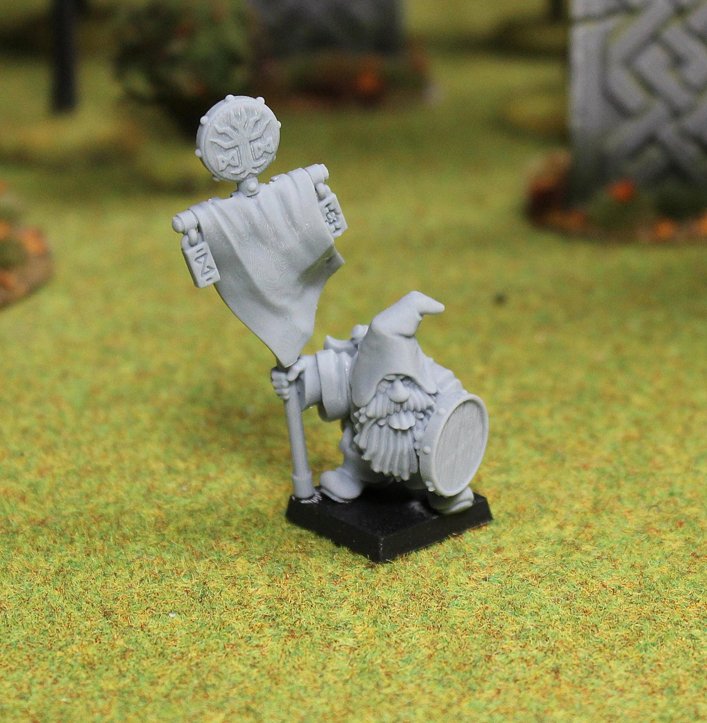 Ranger Dwarves with Spear, Fantasy Skirmish Miniatures by MoM Miniatures, perfect for Fantasy Wargames and RPGs