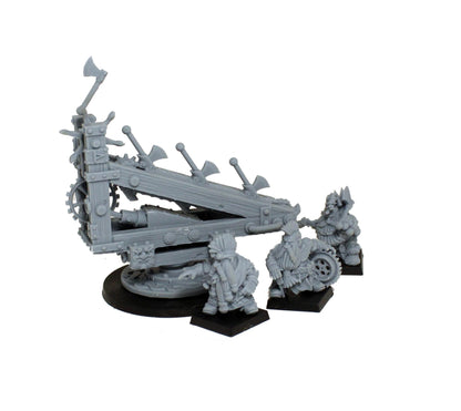 Dwarf Axe Thrower, Fantasy Skirmish Miniatures by MoM Miniatures, perfect for Fantasy Wargames and RPGs