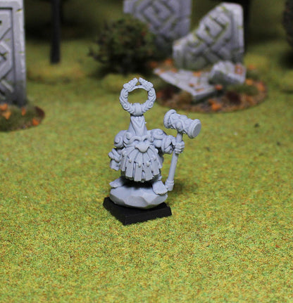 Dwarf Oak Skins, Fantasy Skirmish Miniatures by MoM Miniatures, perfect for Fantasy Wargames and RPGs
