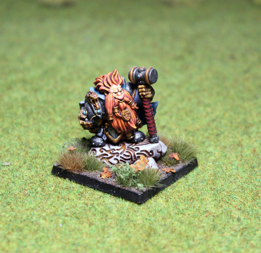 Dwarven Clan Lord, Fantasy Skirmish Miniatures by MoM Miniatures, perfect for Fantasy Wargames and RPGs
