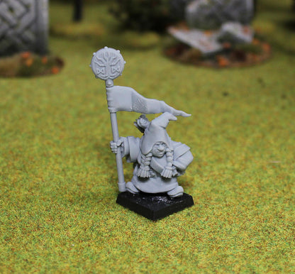 Dwarven Rangers with Bow, Fantasy Skirmish Miniatures by MoM Miniatures, perfect for Fantasy Wargames and RPGs