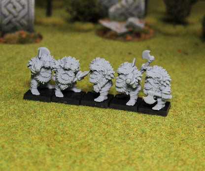 Slayers Ranger Dwarves, Fantasy Skirmish Miniatures by MoM Miniatures, perfect for Fantasy Wargames and RPGs