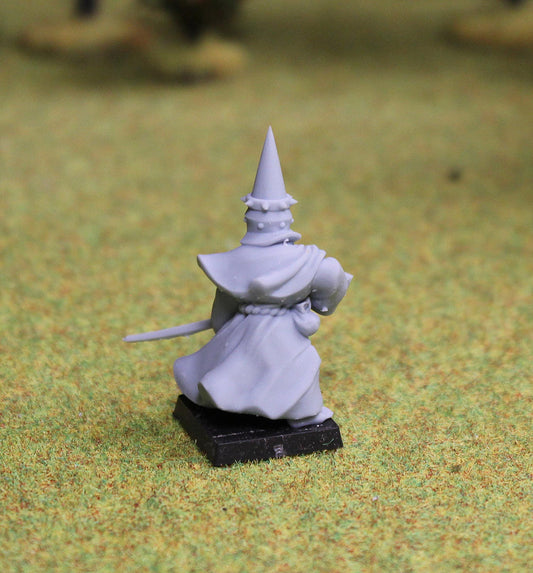 Fire Cultist 12, Fantasy Skirmish Miniatures by MoM Miniatures, perfect for Fantasy Wargames and RPGs