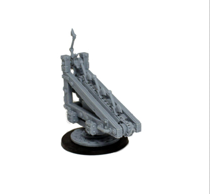 Dwarf Axe Thrower, Fantasy Skirmish Miniatures by MoM Miniatures, perfect for Fantasy Wargames and RPGs