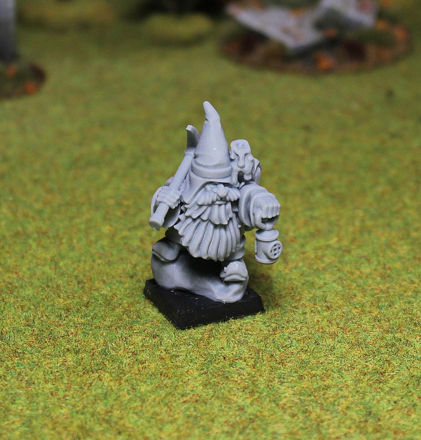 Dwarf Miners, Fantasy Skirmish Miniatures by MoM Miniatures, perfect for Fantasy Wargames and RPGs