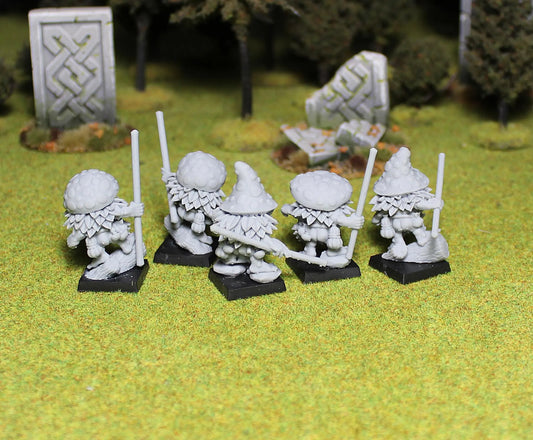 Dwarf Hermits, Fantasy Skirmish Miniatures by MoM Miniatures, perfect for Fantasy Wargames and RPGs
