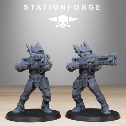 Tarion Assault Squad, Communitarian Alien Infantry, Sci-Fi Wargames Miniatures by STATIONFORGE