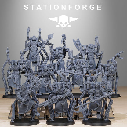 Scavenger Octapods, Space Techno-bots, modular Sci-Fi warriors by STATIONFORGE, Sci-Fi Wargames Cyber-themed Grimdark miniatures