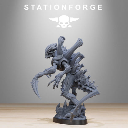 Xenarid Void Stalker - Xenarid Alien Bugs -  Sci-Fi Grimdark Bug aliens by STATIONFORGE