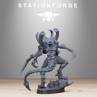 Xenarid Void Stalker - Xenarid Alien Bugs -  Sci-Fi Grimdark Bug aliens by STATIONFORGE