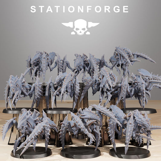 Xenarid Crawlers 1 - Xenarid Alien Bugs -  Sci-Fi Grimdark Bug aliens by STATIONFORGE