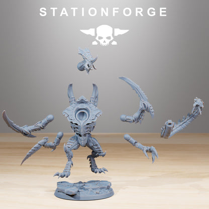 Xenarid Brainiac - Xenarid Alien Bugs -  Sci-Fi Grimdark Bug aliens by STATIONFORGE