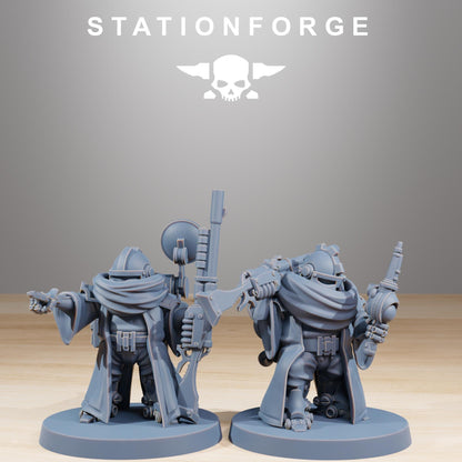 Scavenger Advanced Junkards, Space Techno-bots, modular Sci-Fi warriors by STATIONFORGE, Sci-Fi Wargames Cyber-themed Grimdark miniatures