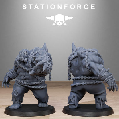 Corrupted Guard Butchers, Chaos Worshipper Sci-Fi Wargames Miniatures by STATIONFORGE, Corrupted Imperial Guard