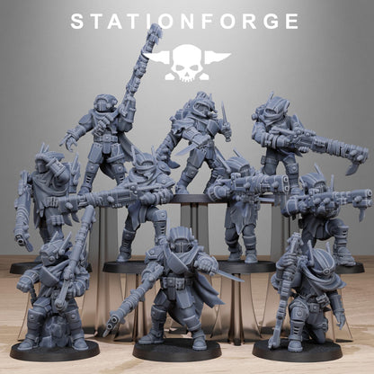 Tarion Hunters, Communitarian Alien Infantry, Sci-Fi Wargames Miniatures by STATIONFORGE