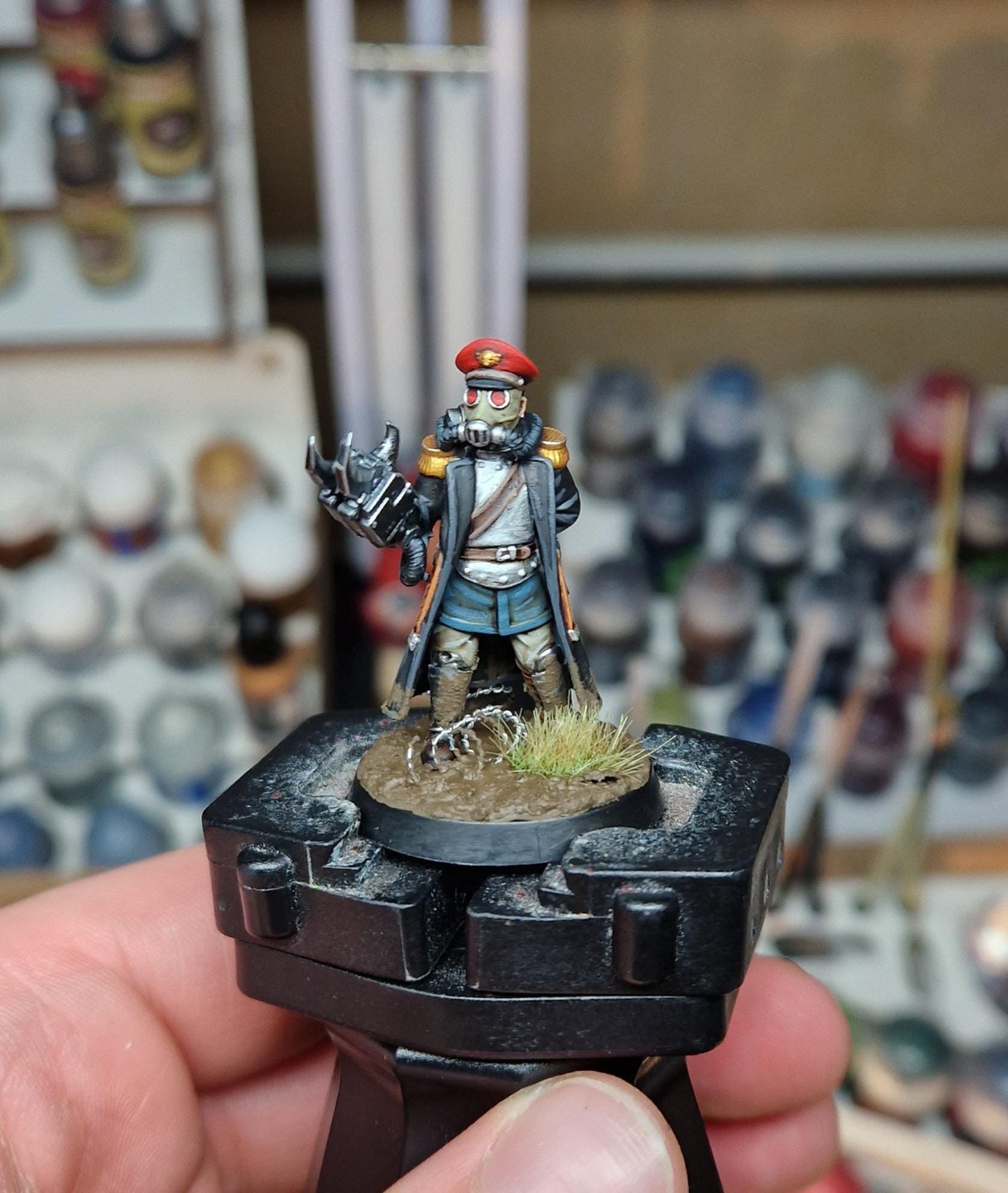 GrimGuard - Officer 2.0, Death Korps Proxy, Sci-Fi Wargames Miniatures by STATIONFORGE