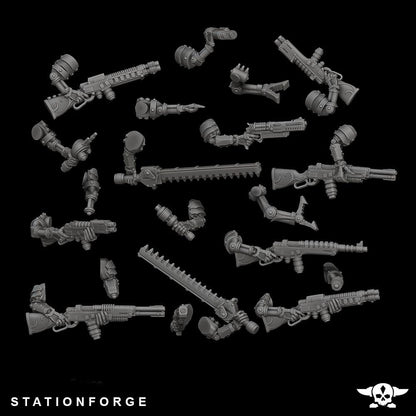 Scavenger Frontliners, Space Techno-bots, modular Sci-Fi warriors by STATIONFORGE, Sci-Fi Wargames Cyber-themed Grimdark miniatures