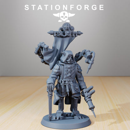 Scavenger Repair Doc, Space Techno-bots, modular Sci-Fi warriors by STATIONFORGE, Sci-Fi Wargames Cyber-themed Grimdark miniatures