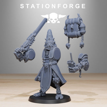 Scavenger Hooded Cultists, Space Techno-bots, modular Sci-Fi warriors by STATIONFORGE, Sci-Fi Wargames Cyber-themed Grimdark miniatures