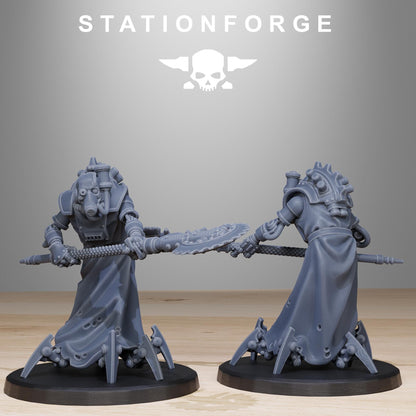 Scavenger Elders, Space Techno-bots, modular Sci-Fi warriors by STATIONFORGE, Sci-Fi Wargames Cyber-themed Grimdark miniatures