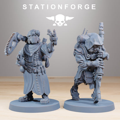 Scavenger Wounded, Space Techno-bots, modular Sci-Fi warriors by STATIONFORGE, Sci-Fi Wargames Cyber-themed Grimdark miniatures